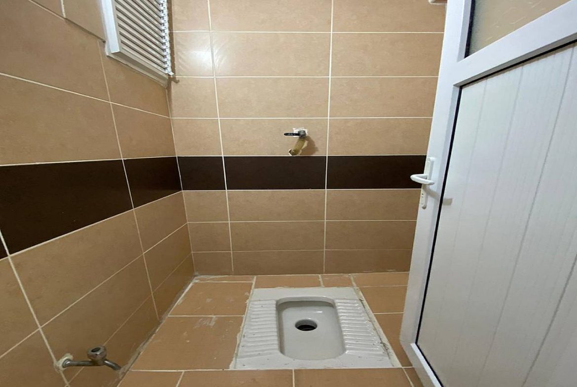 2+1 Apartment in Istanbul (ground floor) (1)