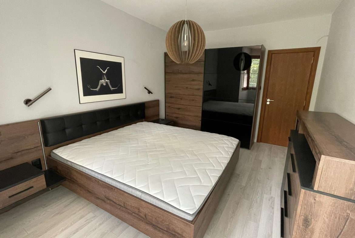 3-Rooms Apartment in Krasno Selo
