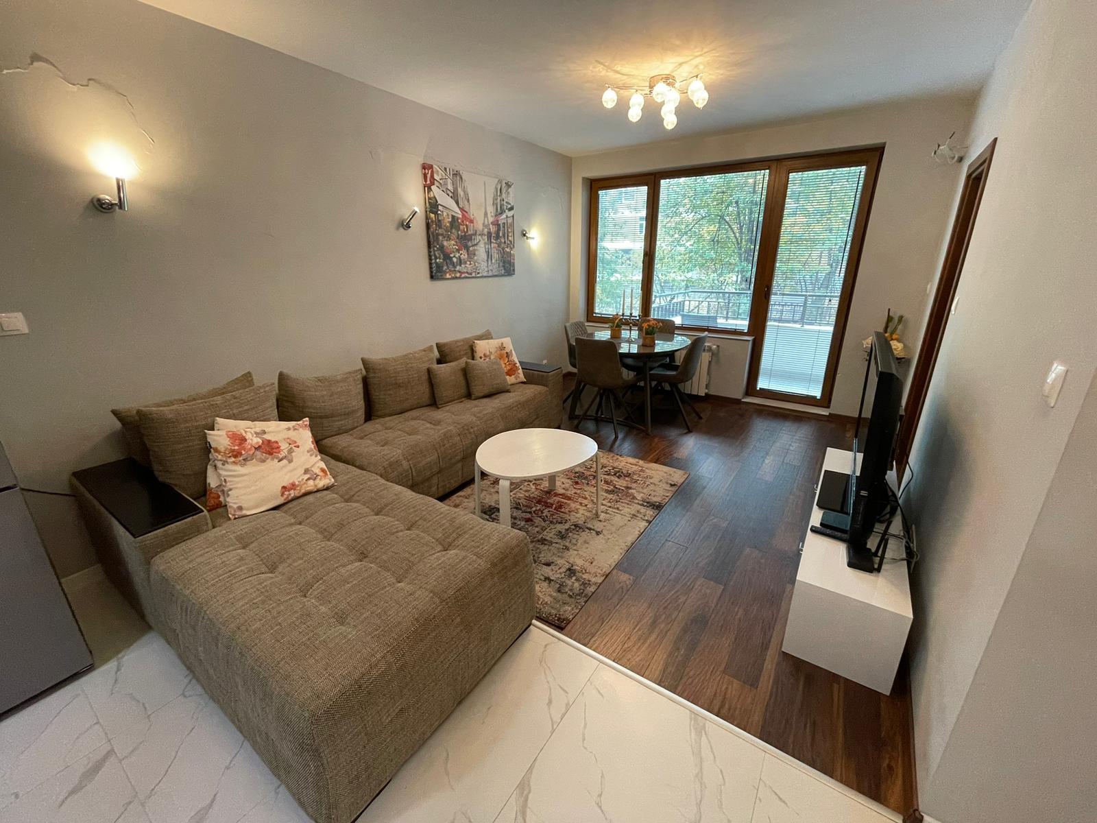 3-Rooms Apartment in Krasno Selo