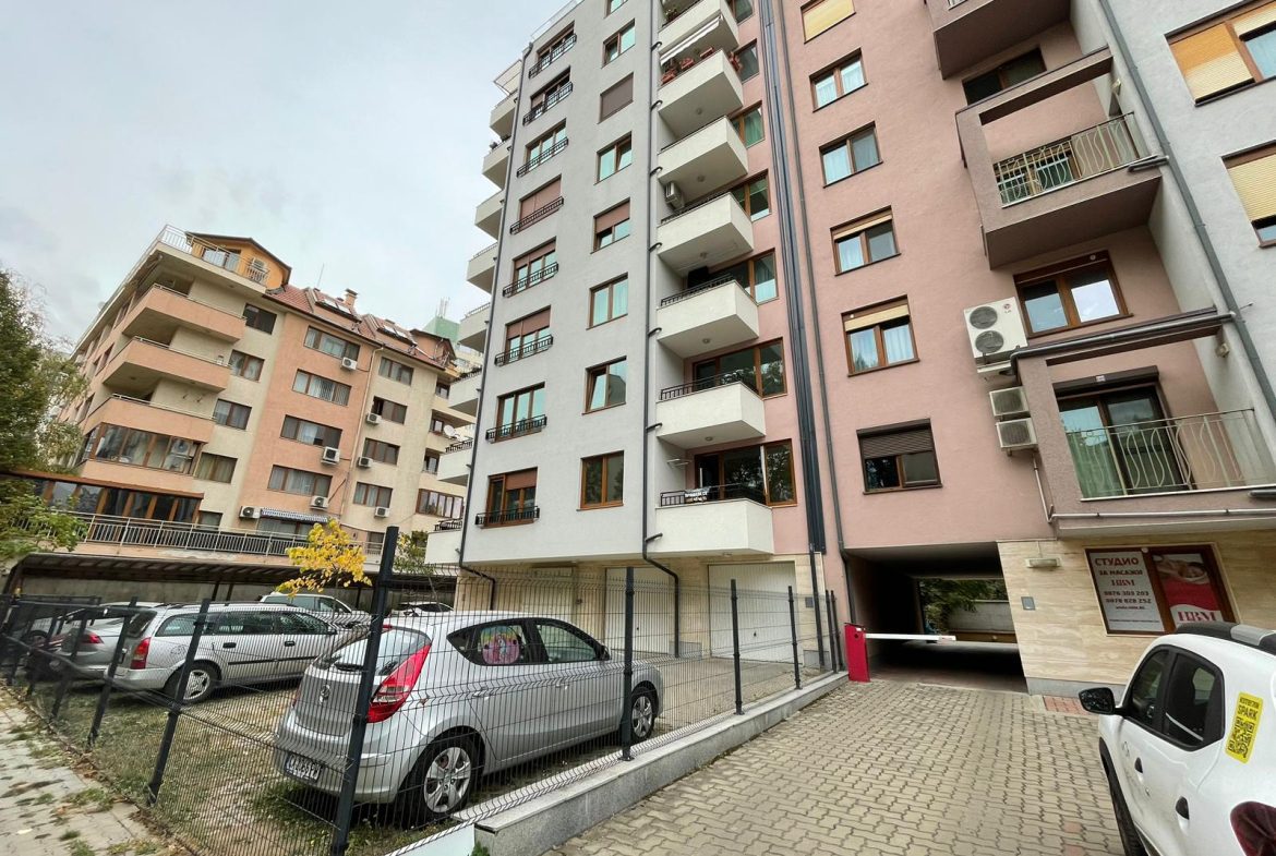Продава 3-СТАЕН в Красно село